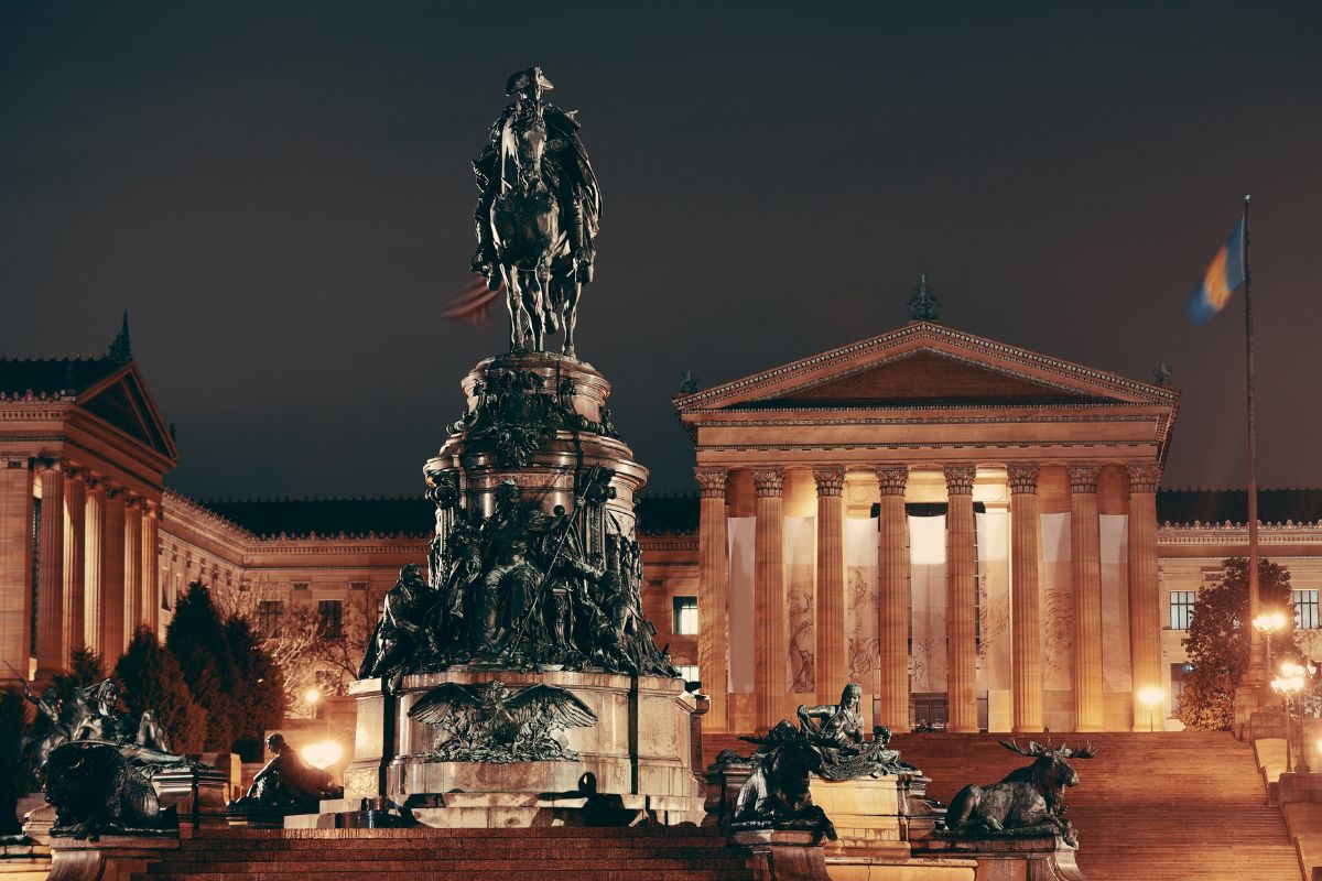 Philadelphia Art Museum at night. 