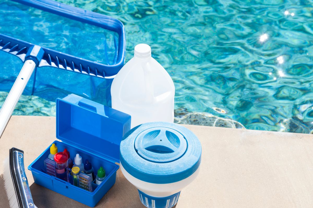 A picture of pool maintenance materials. 