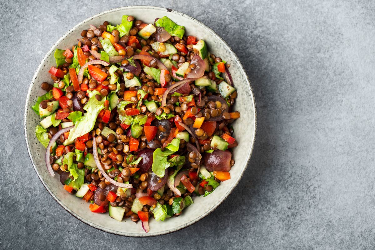 A picture of Chilled lentil and veggie salad.