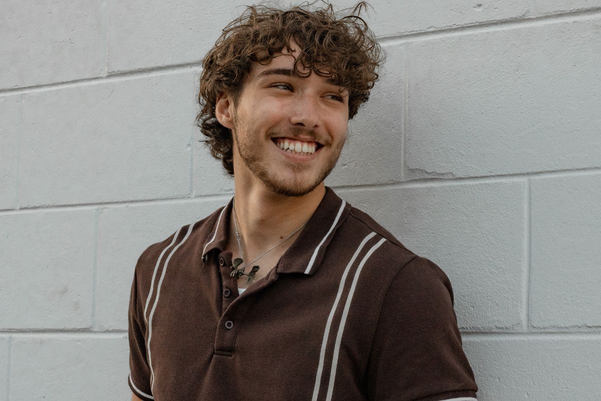 A picture of someone smiling. 