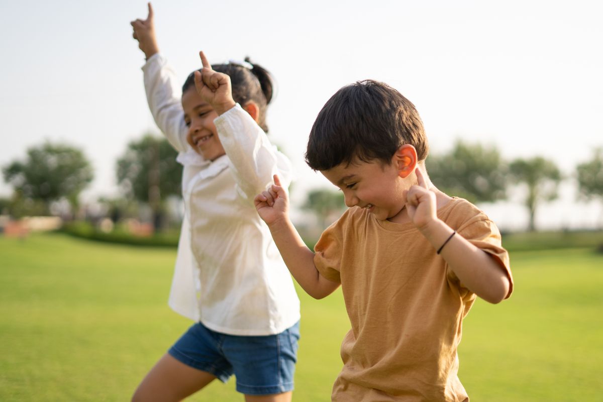 A picture of happy kids.