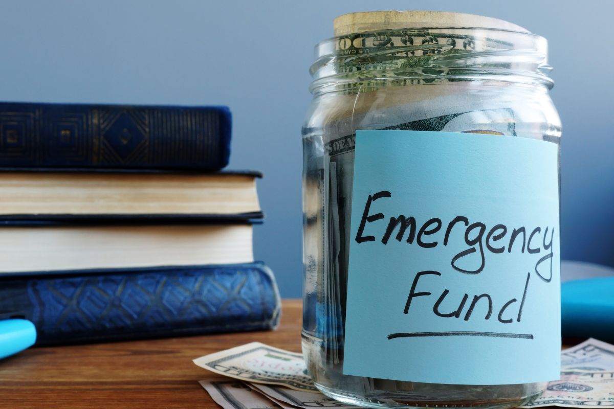 A picture of an emergency fund savings.