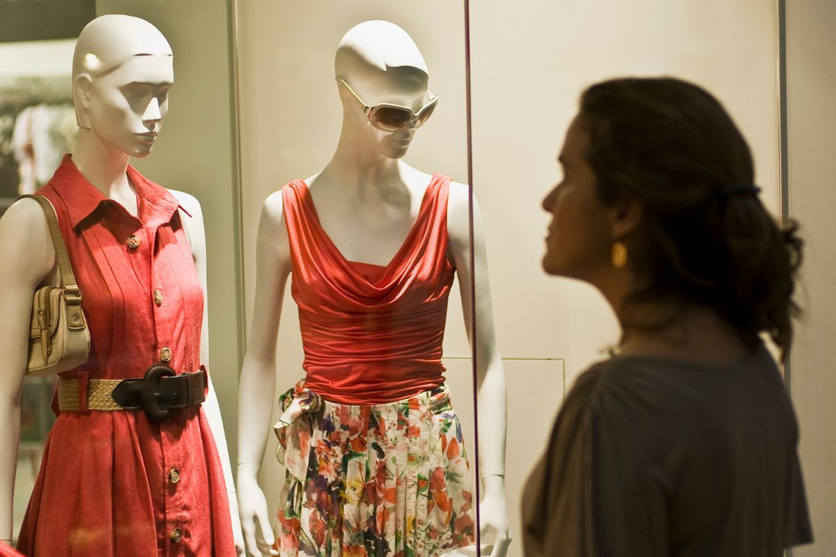 A picture of someone window shopping.