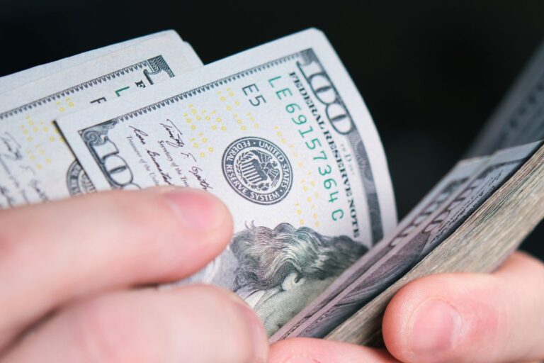 Featured image for MSN - financial independence guide.