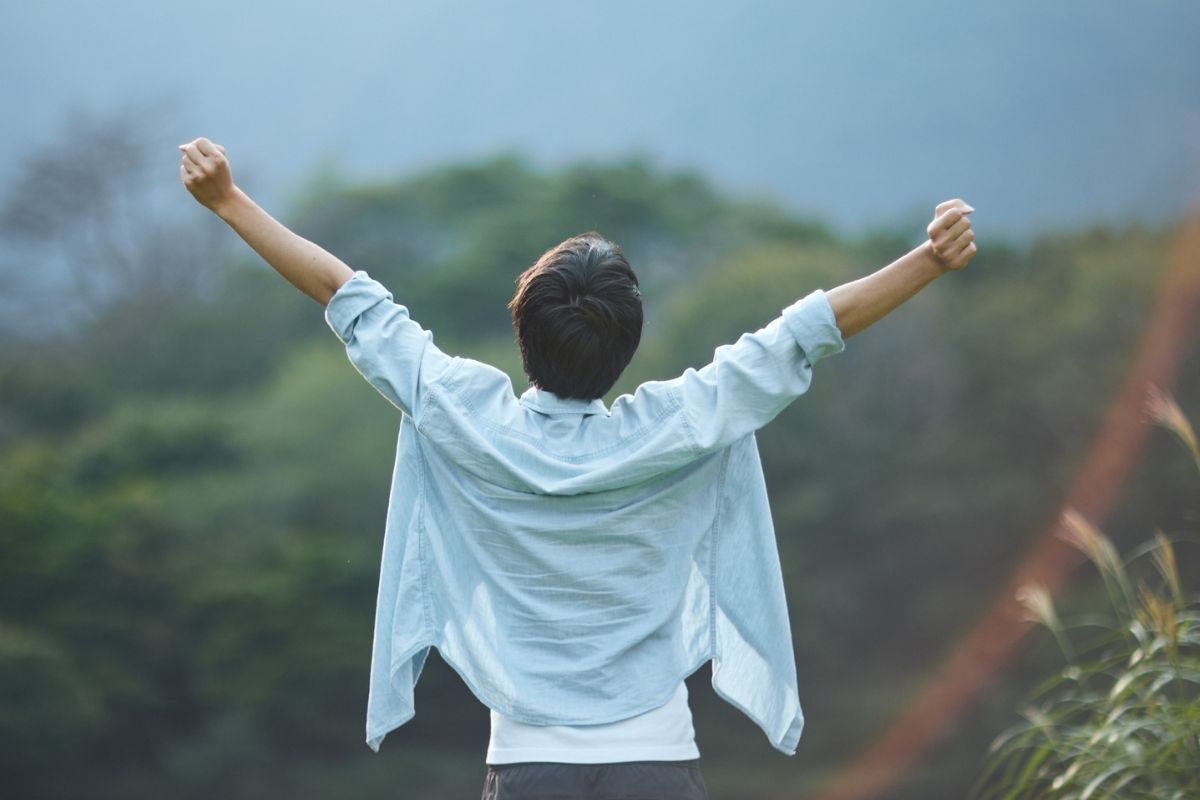 A picture of someone celebrating. 