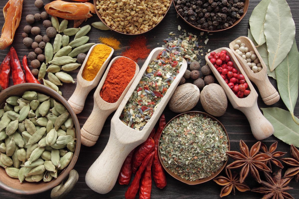A picture of spices. 
