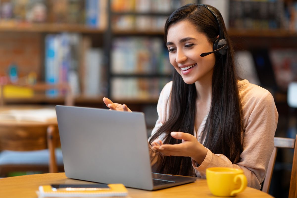 A picture of someone teaching online. 