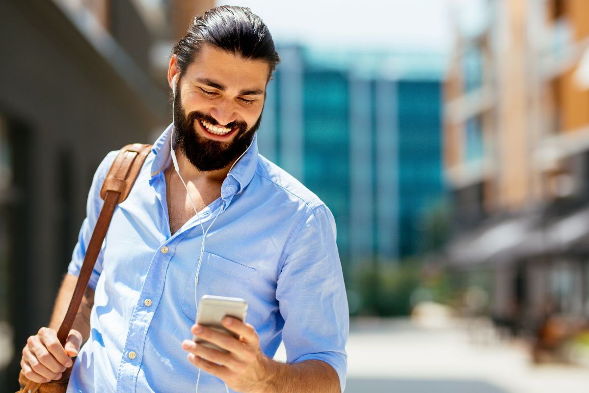 A picture of a man smiling. 