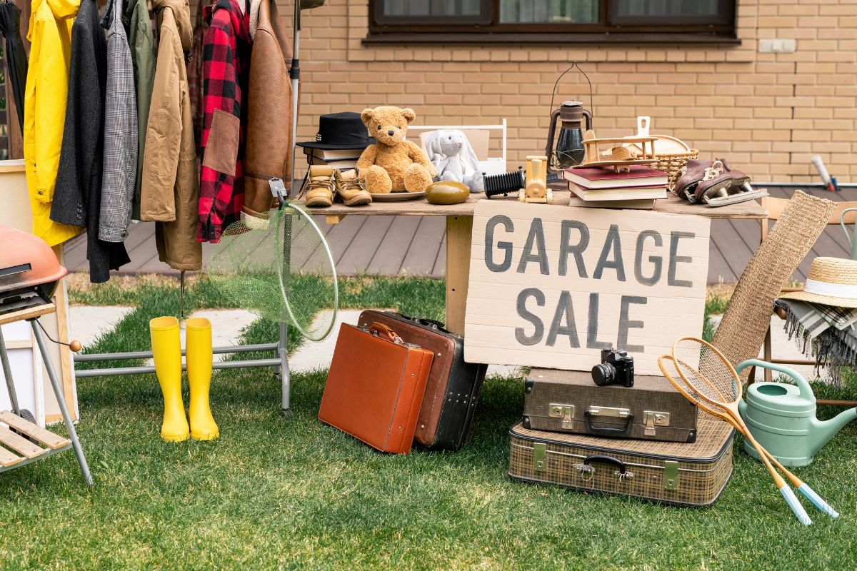 A picture of a garage sale. 