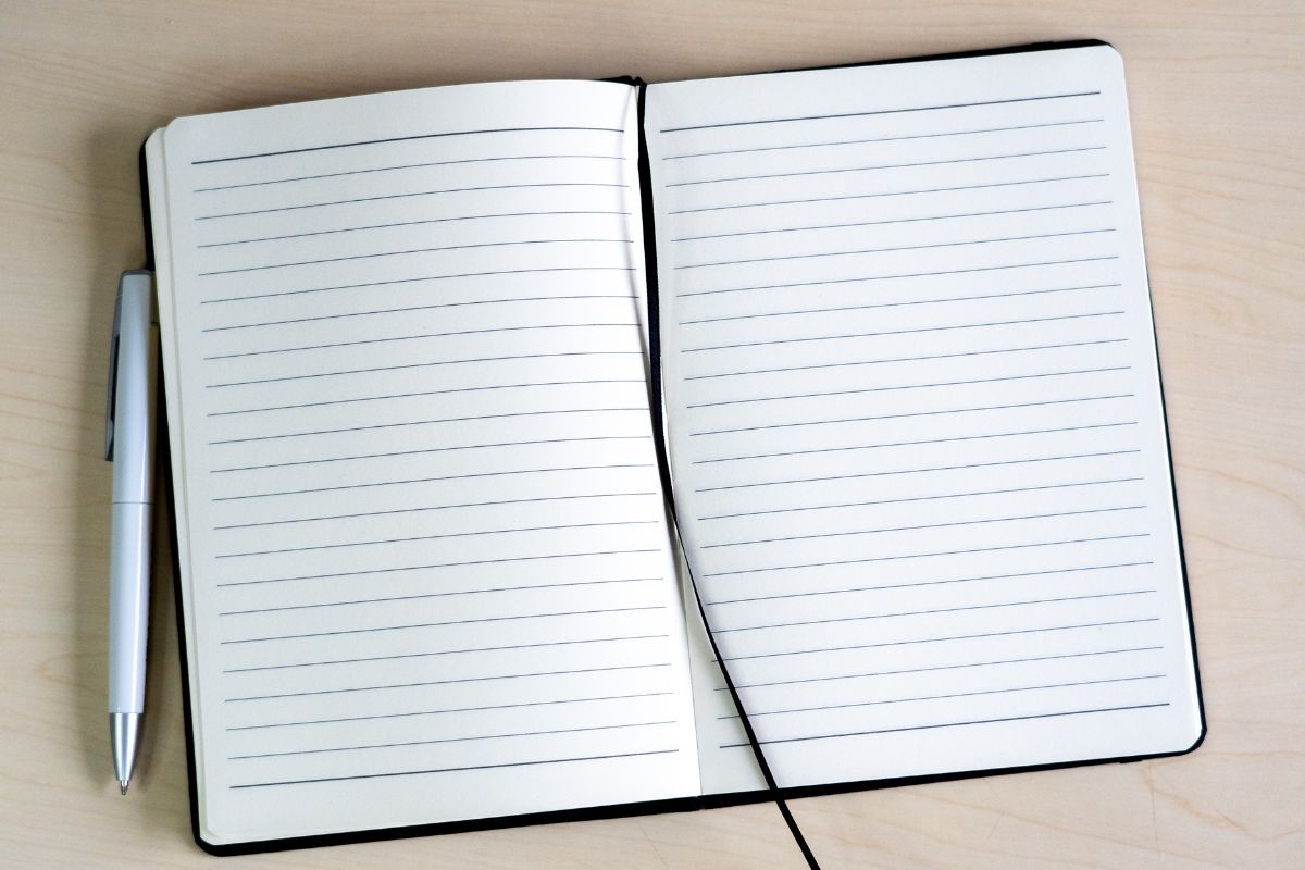 A picture of a notebook. 