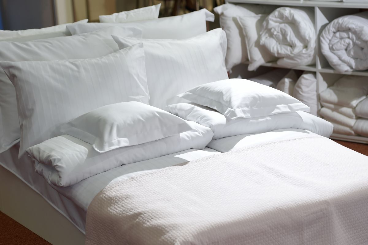 A picture of beddings. 