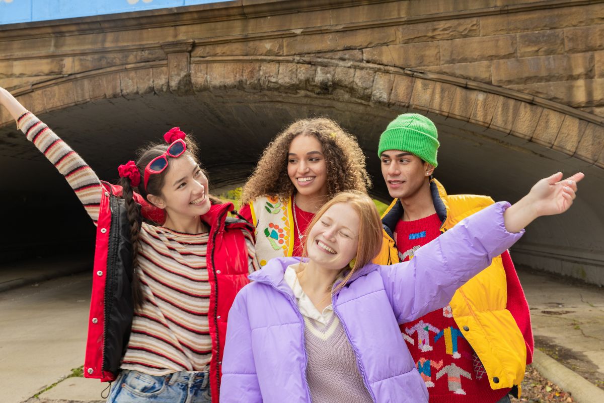 A picture of teens having fun with each other. 