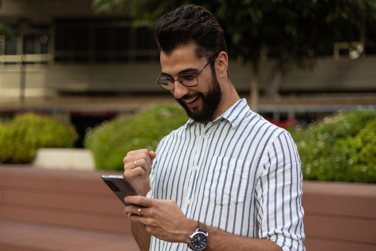 A picture of someone celebrating.