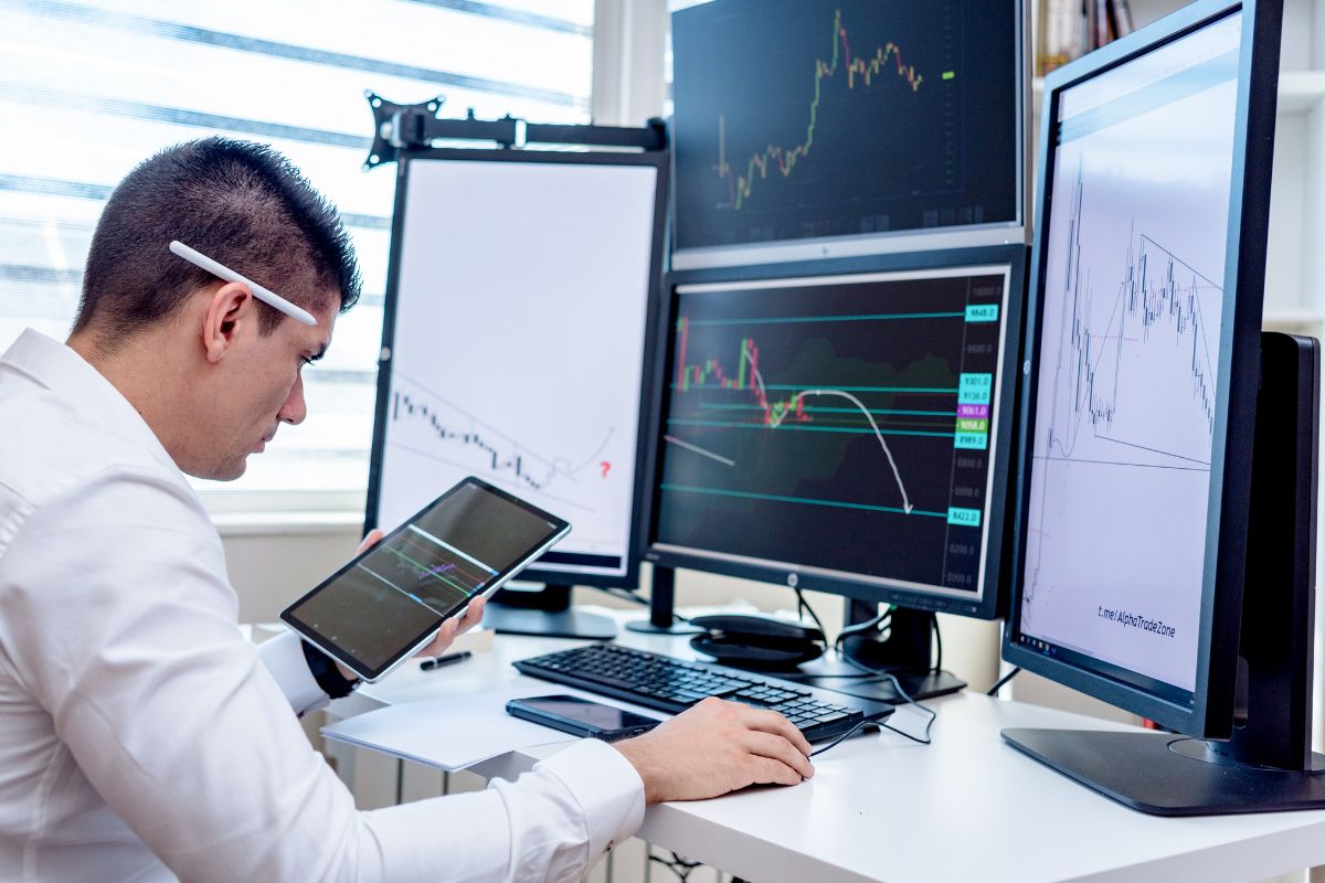 A picture of a trader.