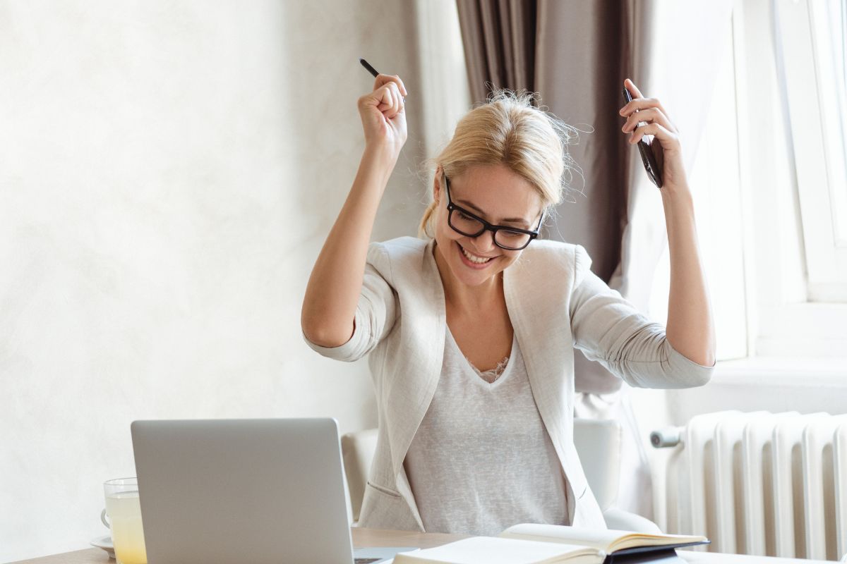 A picture of someone celebrating.