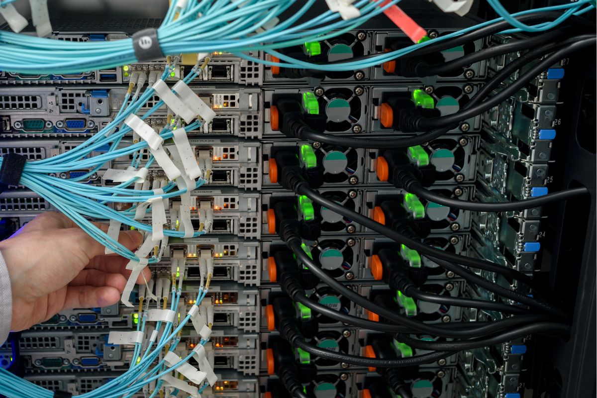 A picture of a data center.