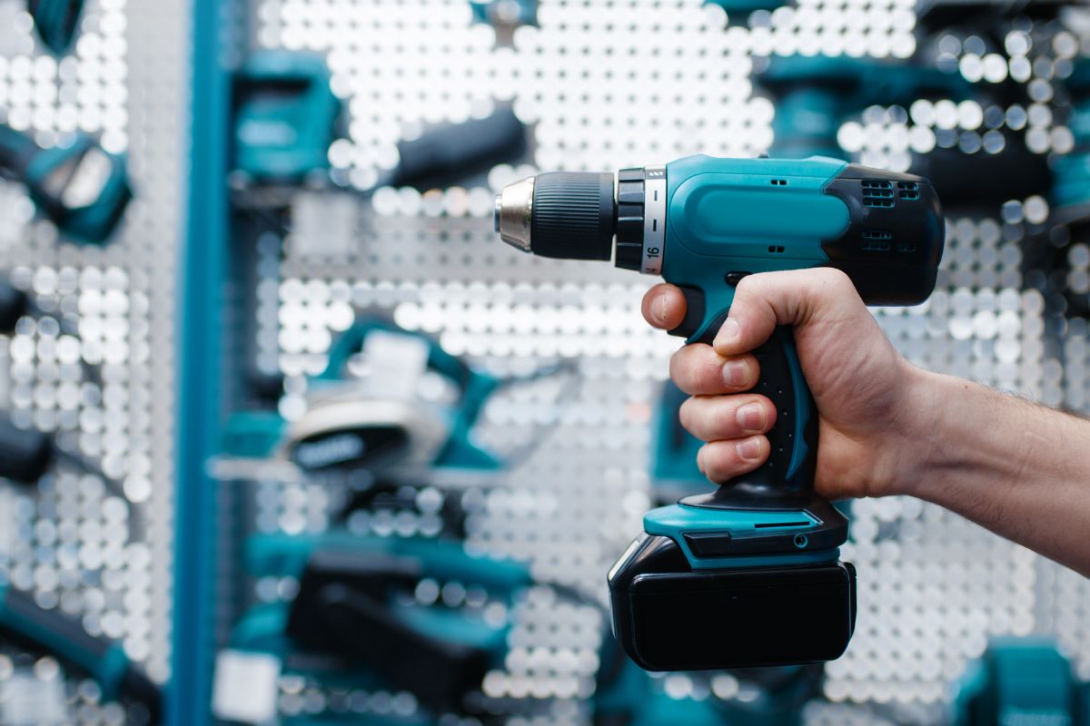 A picture of handyman tools.