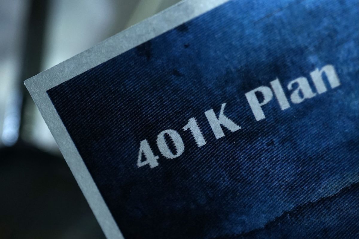 A picture of a 401(k) plan.
