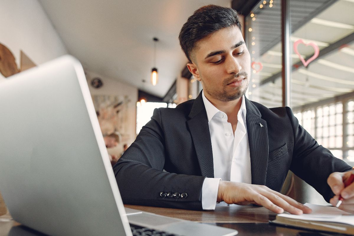 A picture of someone writing something.