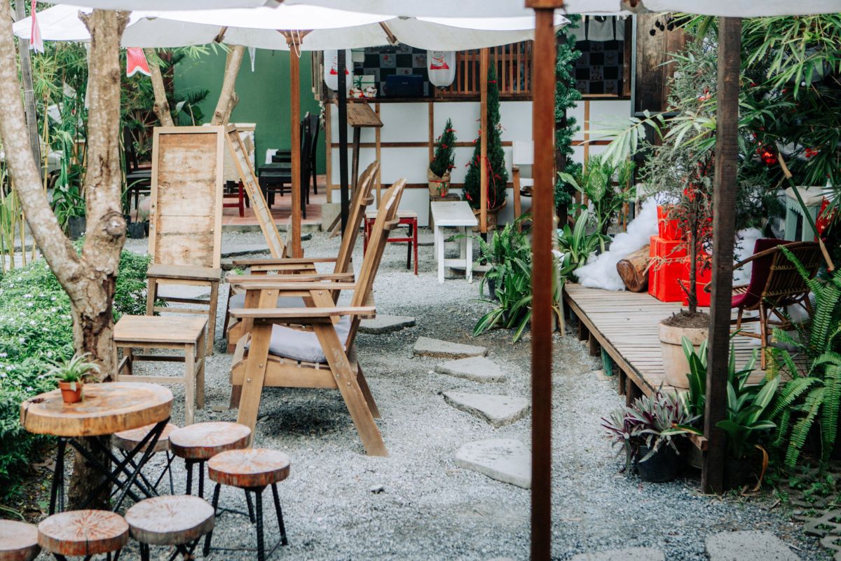 A picture of patio furnitures.