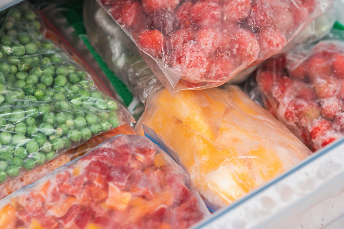 A picture of frozen fruits and vegetables.