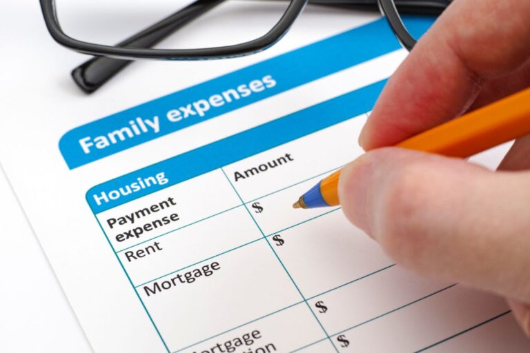 Featured image for How to cut unnecessary expenses immediately.