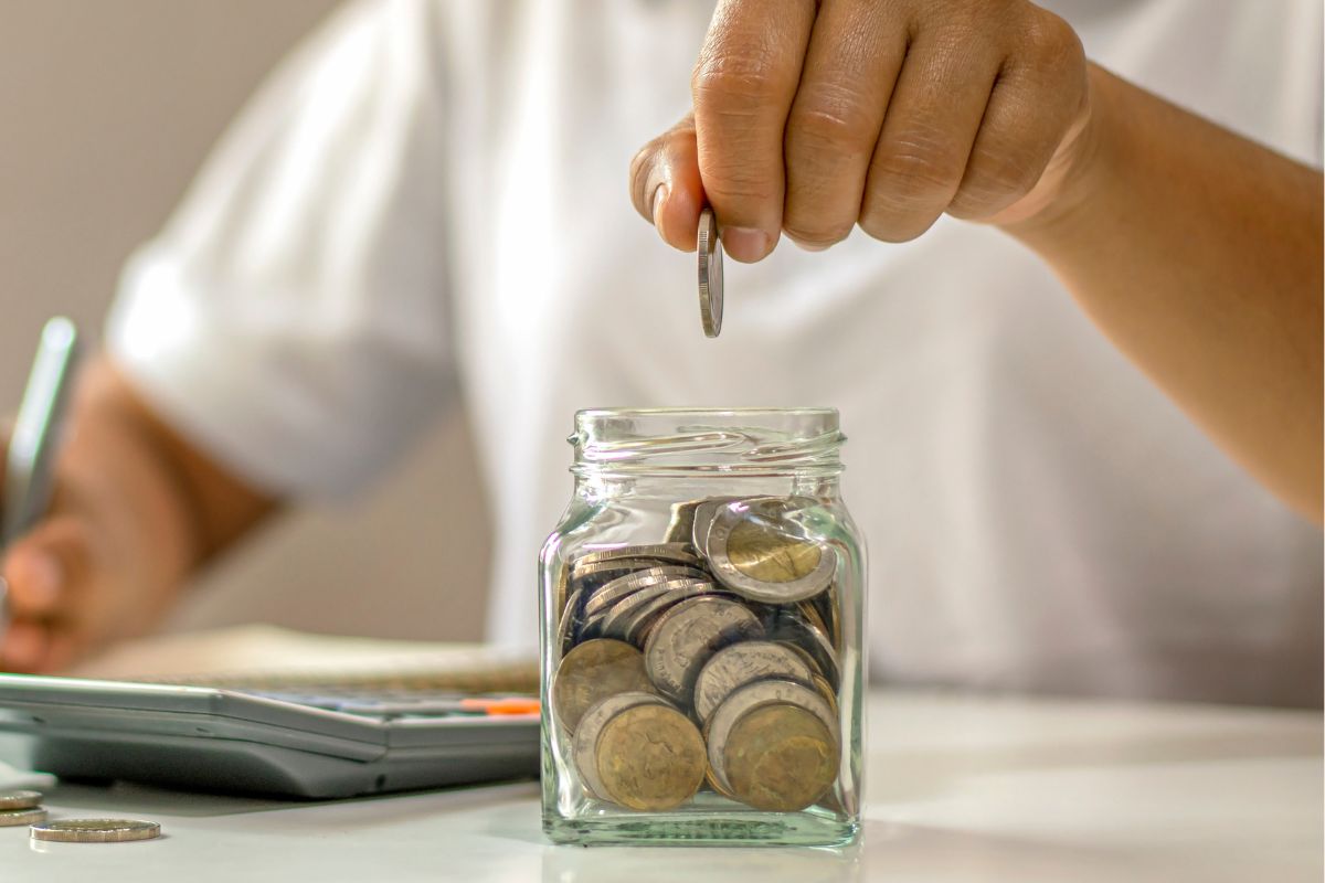 A picture of someone saving money.