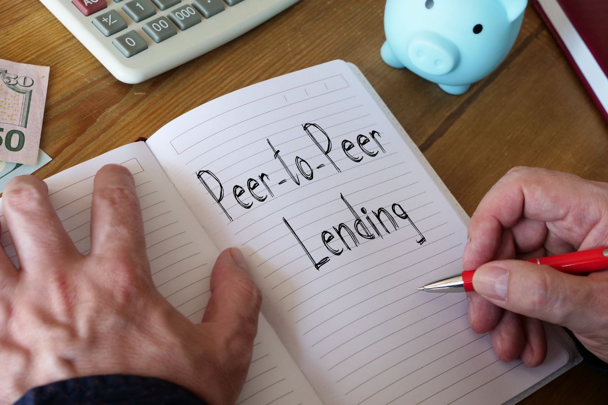 A picture of a peer-to-peer lending.