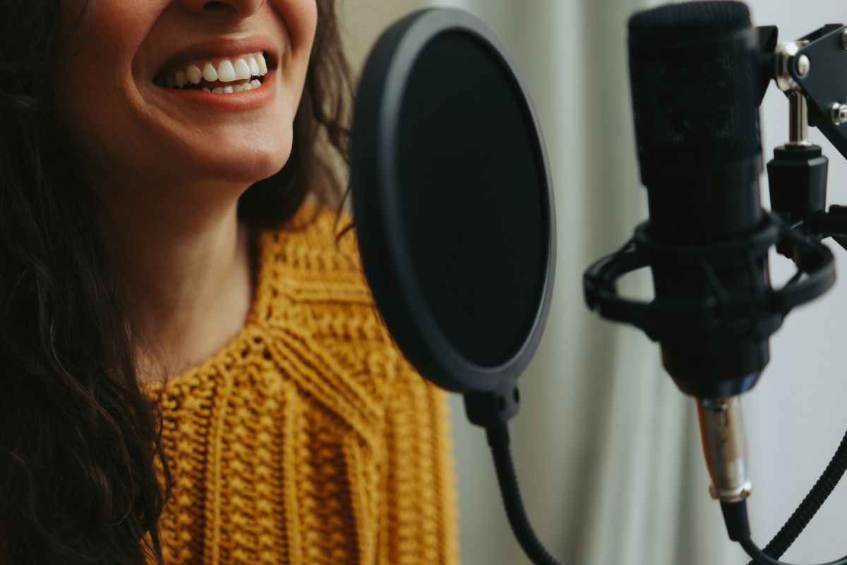 A picture of a voice actress.