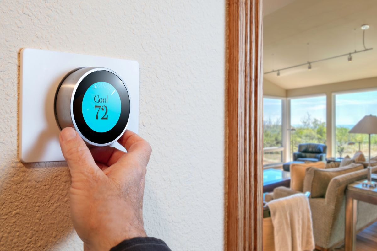 A picture of a smart thermostat.