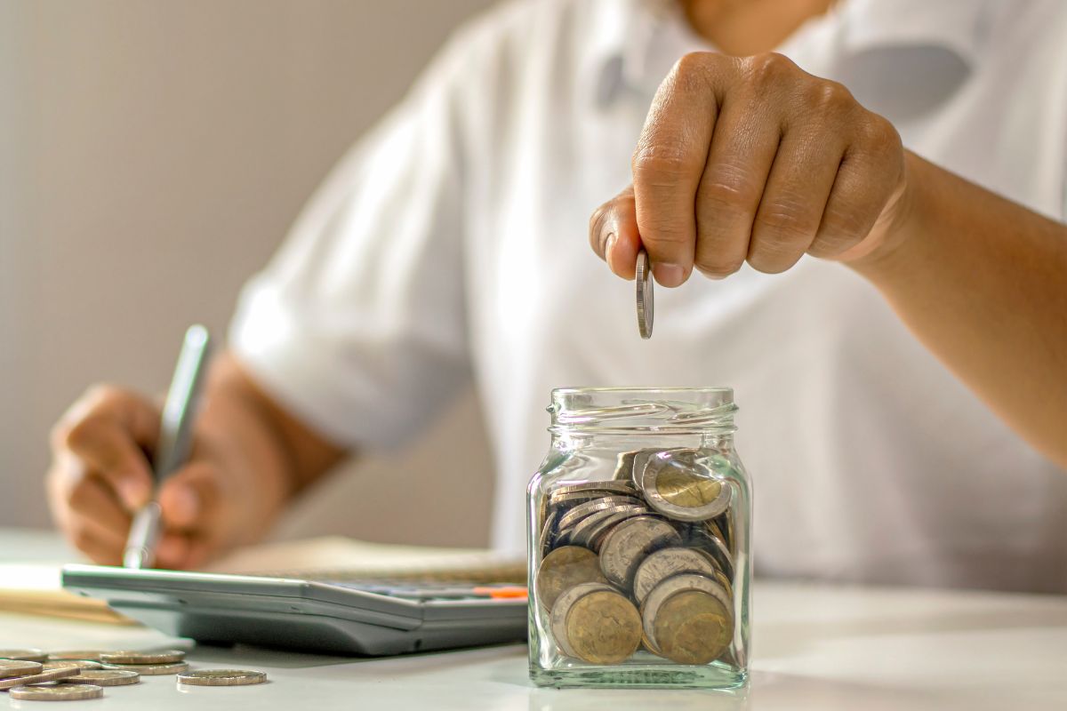 A picture of someone saving up.