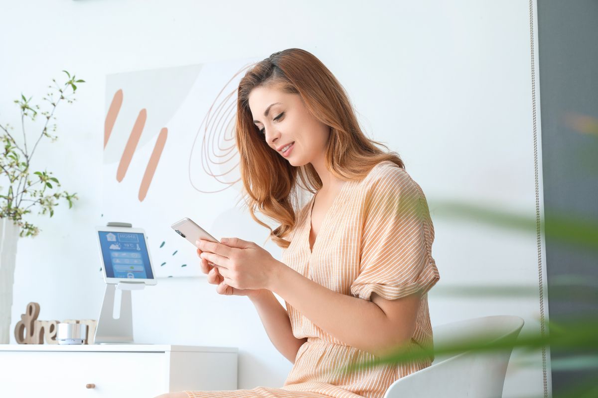 A picture of someone using their phone.