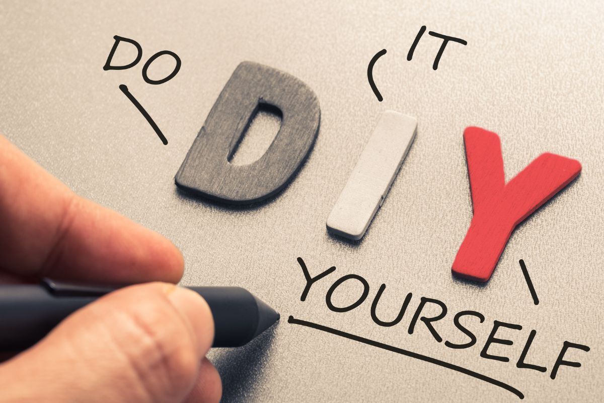 A picture shows a DIY word and its meaning.