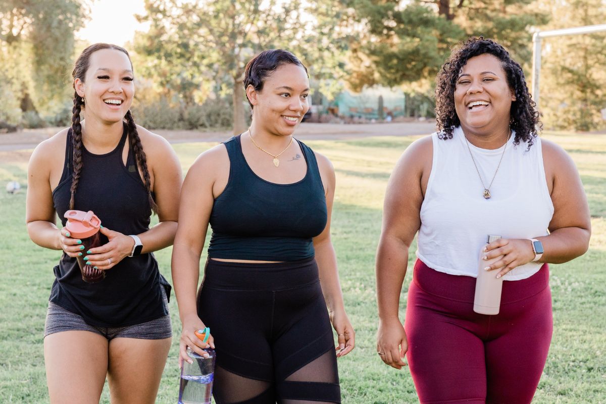 A picture of people working out. 