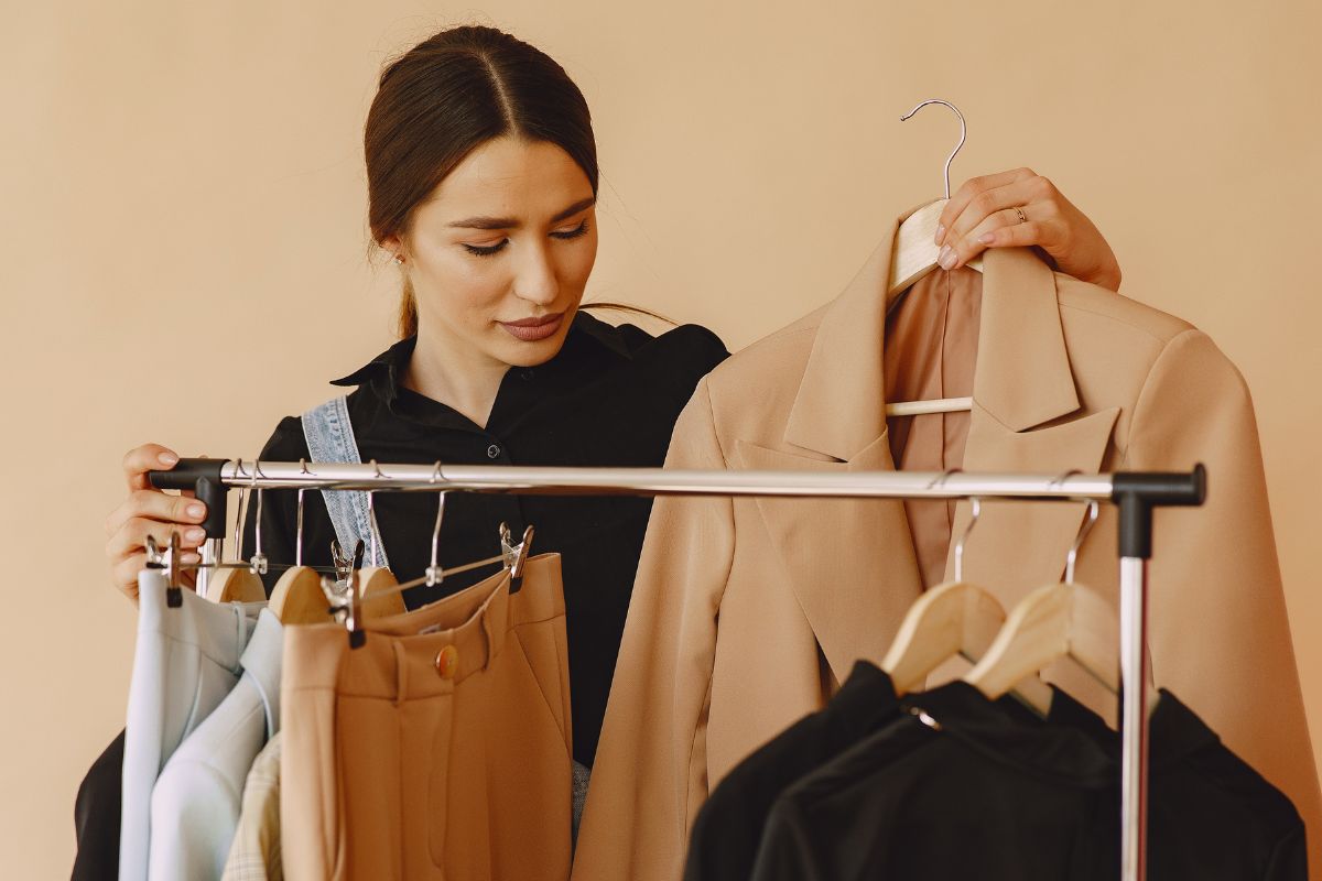 A picture of friends swapping clothes.