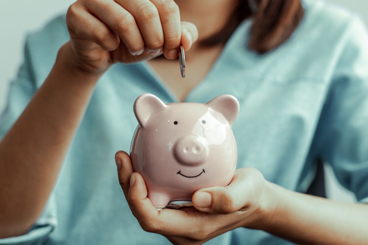 A picture of someone saving up.