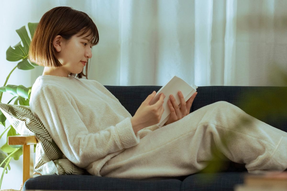 A picture of someone relaxing.