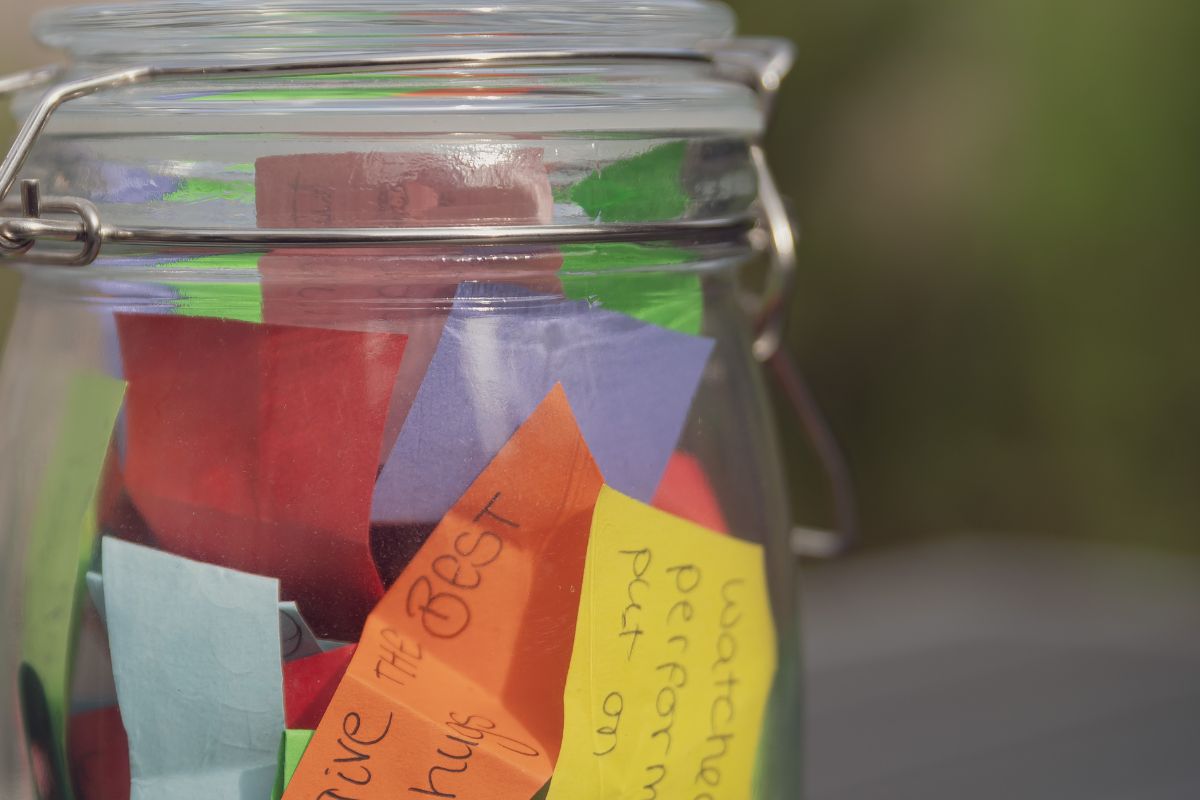 Une image d'un bocal à souvenirs.