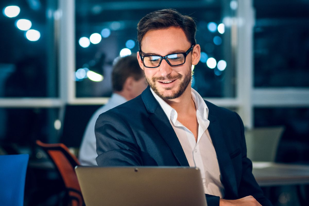 A picture of someone working.