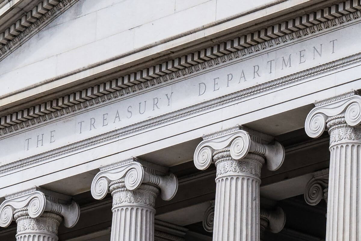 A picture of the treasury.