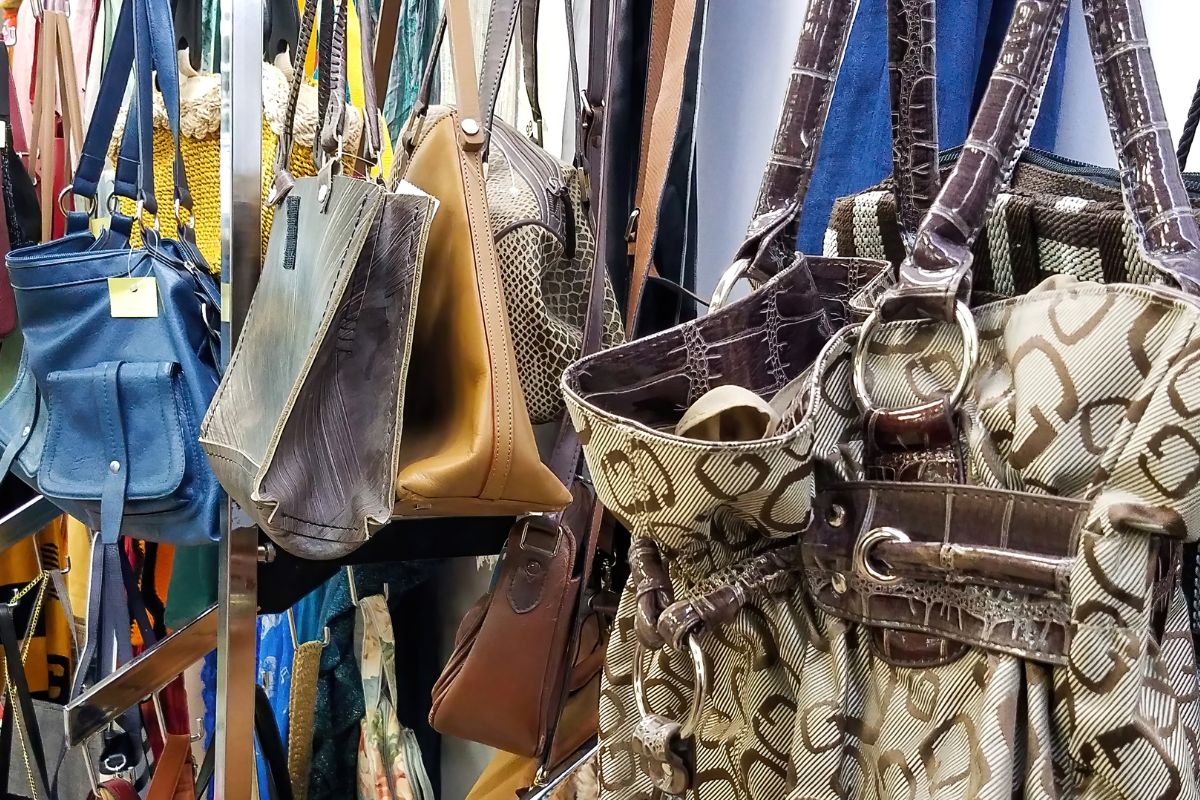 A picture shows thrift bags.