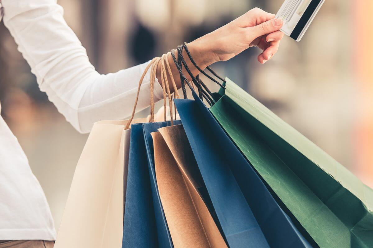 An image of a woman went shopping.