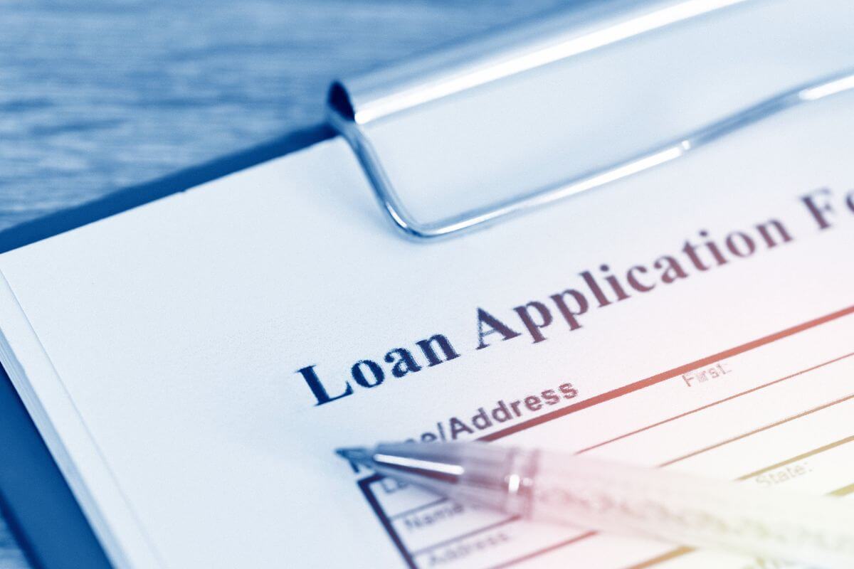 A picture of a loan application form.