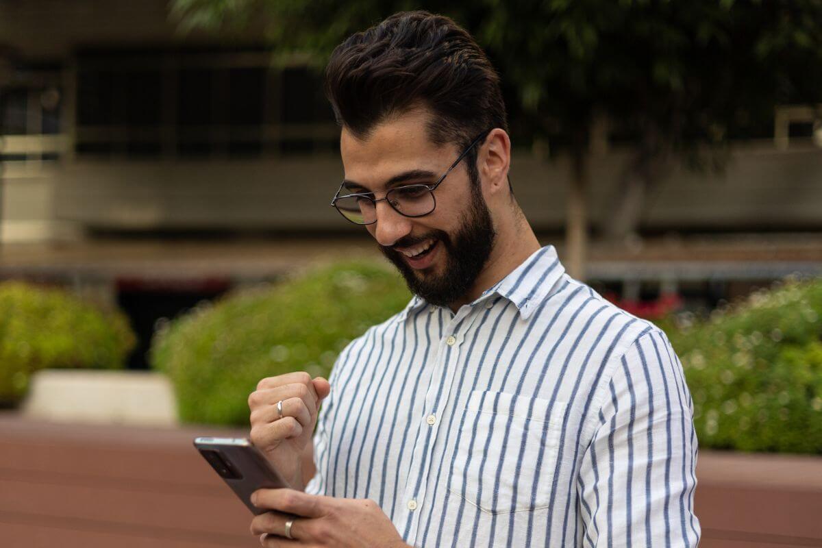 A picture of someone celebrating.