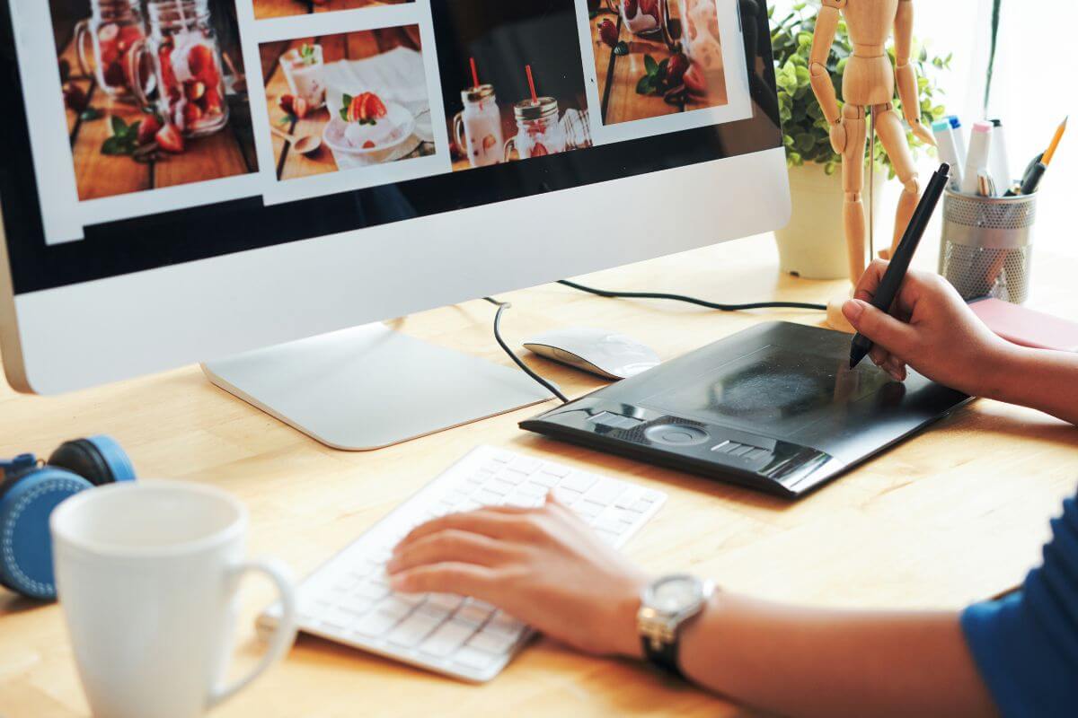 A picture of someone sketching something. 