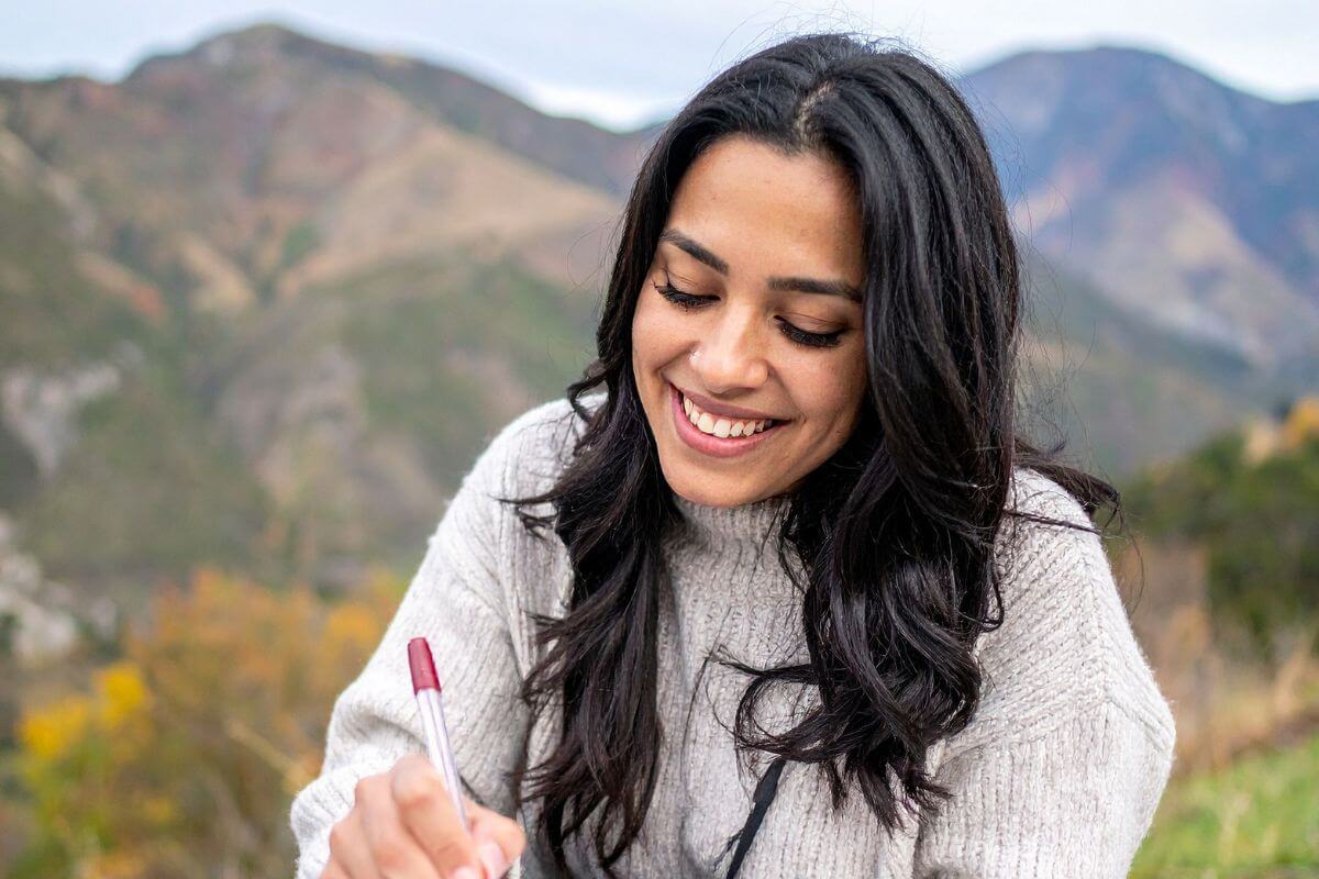 A picture of someone writing something.