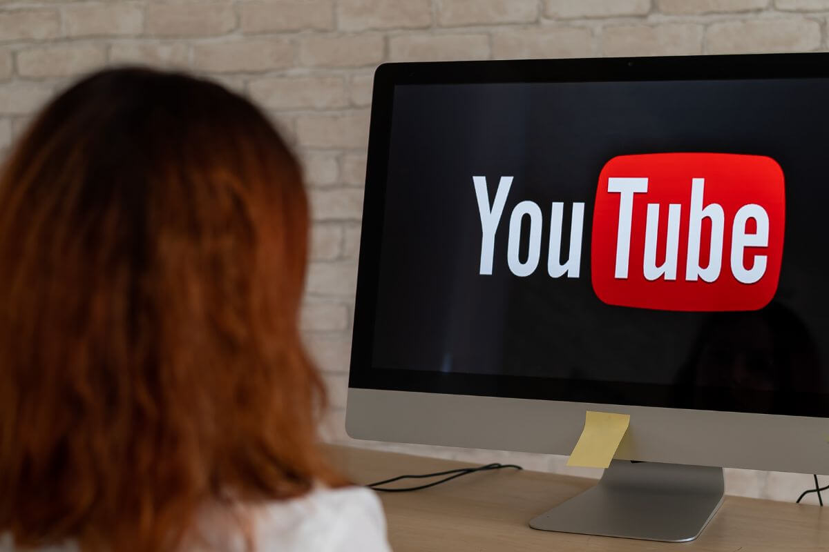 A picture of someone watching YouTube.