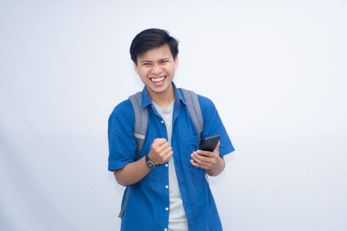 A picture of someone celebrating.