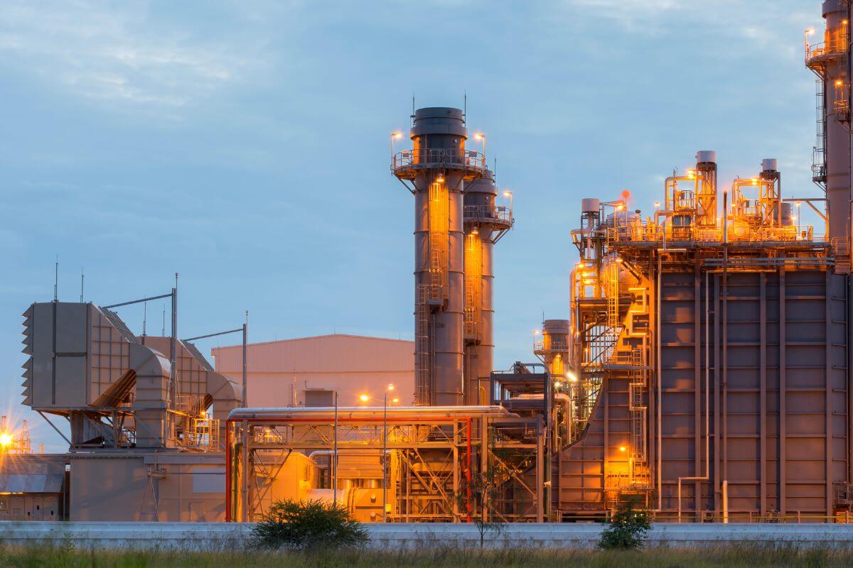 A picture of a power plant.