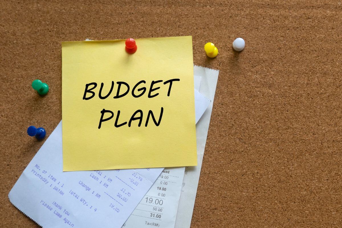 Un plan budgétaire.